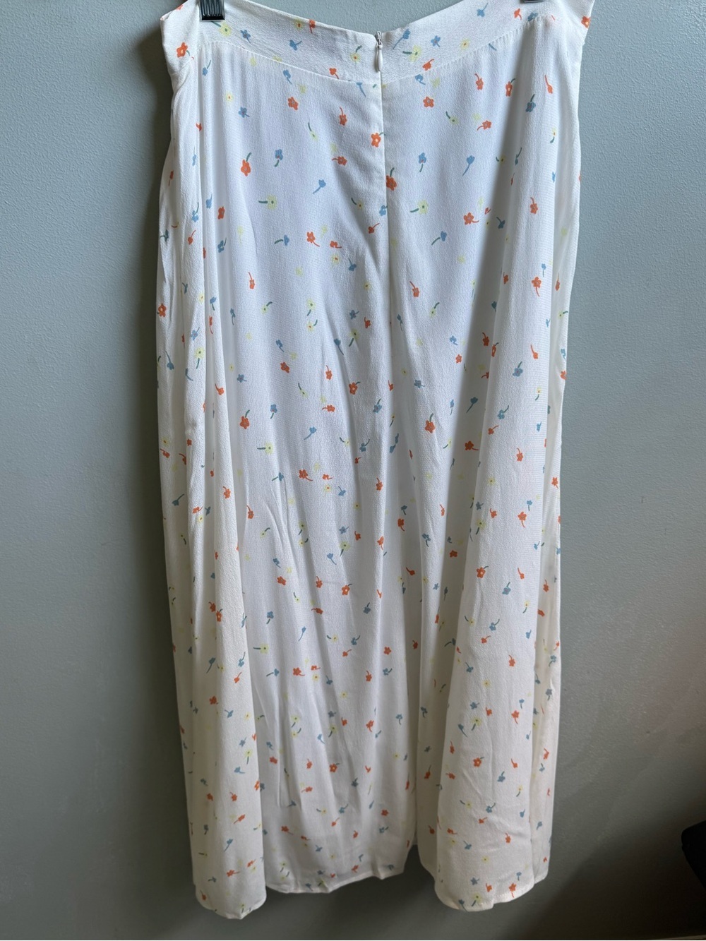 Charlie Holiday Floral A-Line Slip Midi Skirt White Orange Blue Sz 4 - Picture 3 of 3
